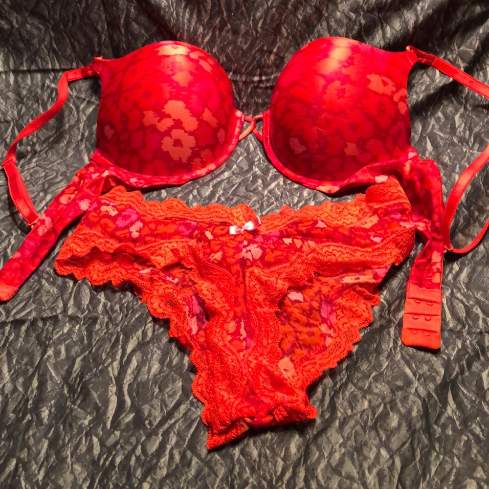 Victoria’s Secret Sexy Little Things